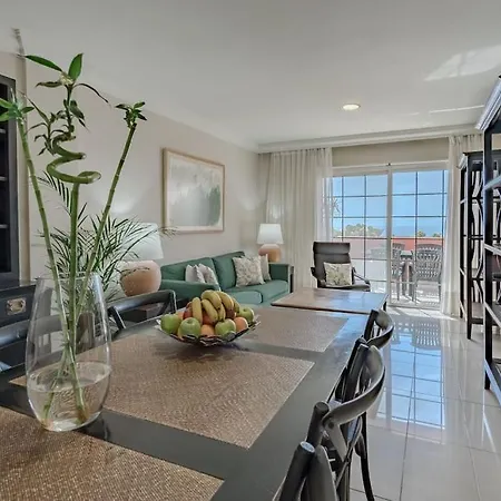 - Beautiful Views - By Feel Your Holidays Apartament
